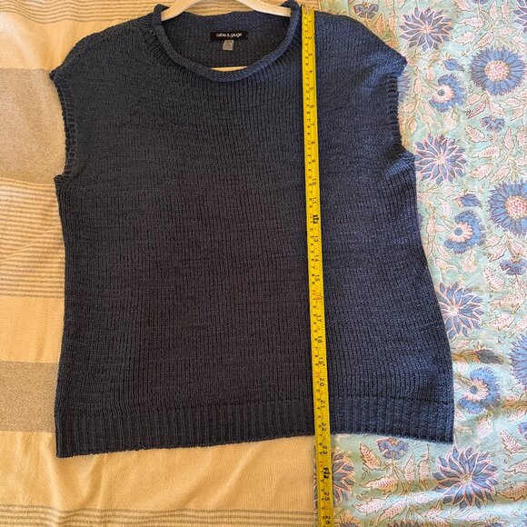 Cable & Gauge Blue Crew Neck Sleeveless Sweater - Picture 7 of 8